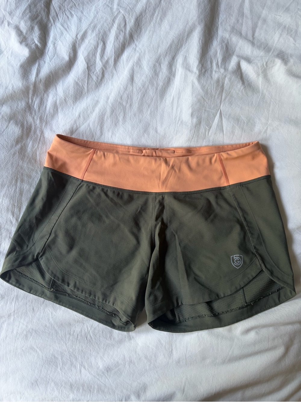 Women's Two-Tone Athletic Shorts with Peach Waistband